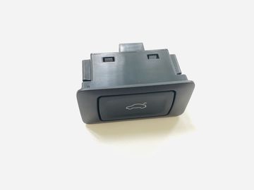 Benz C Class Sedan W205/206 Electric Operated Tailgate Lift Assisting System with Intelligent Sensing